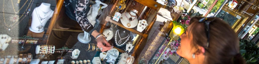 Beechworth, Shopping