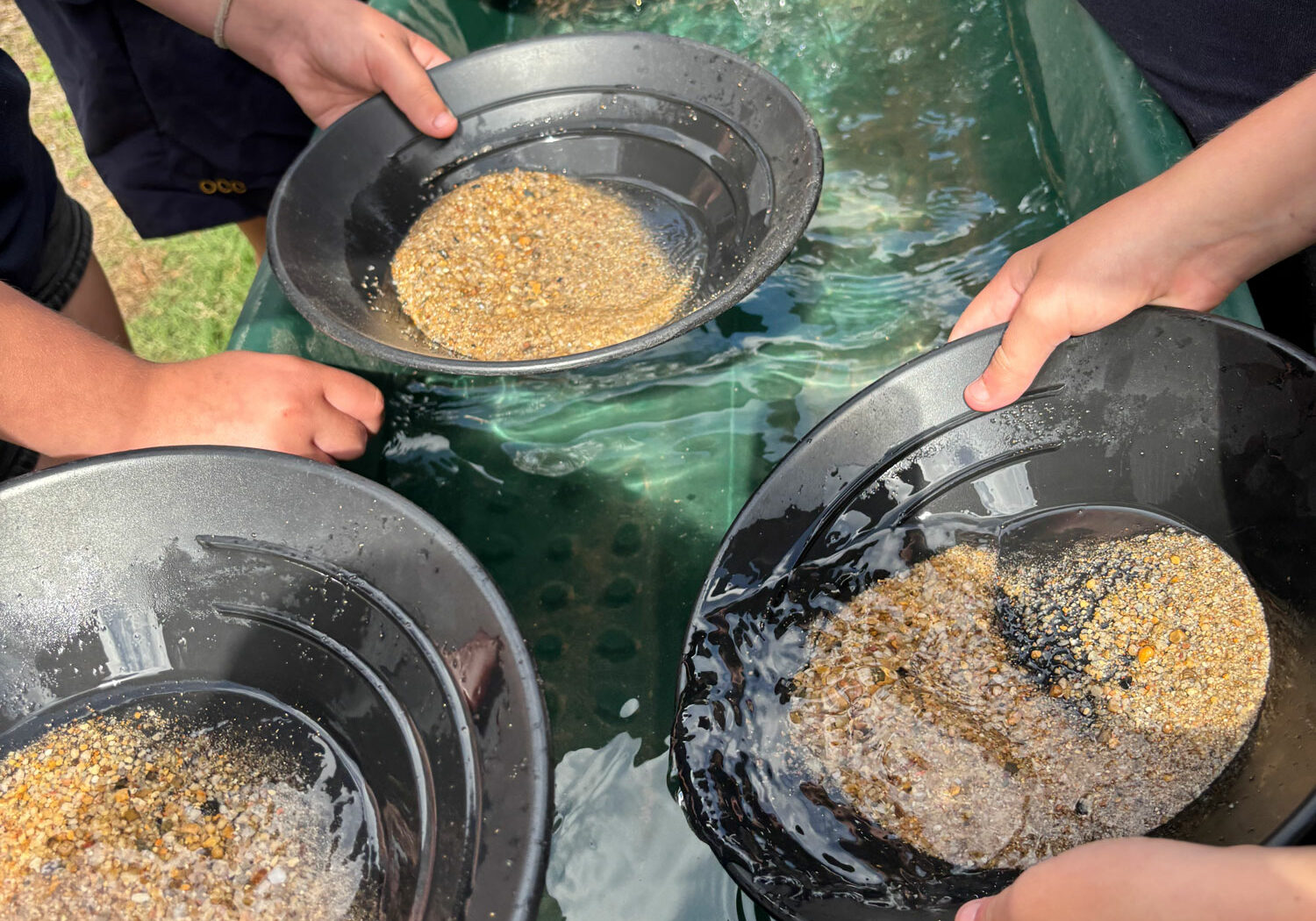 Gold-Panning-web