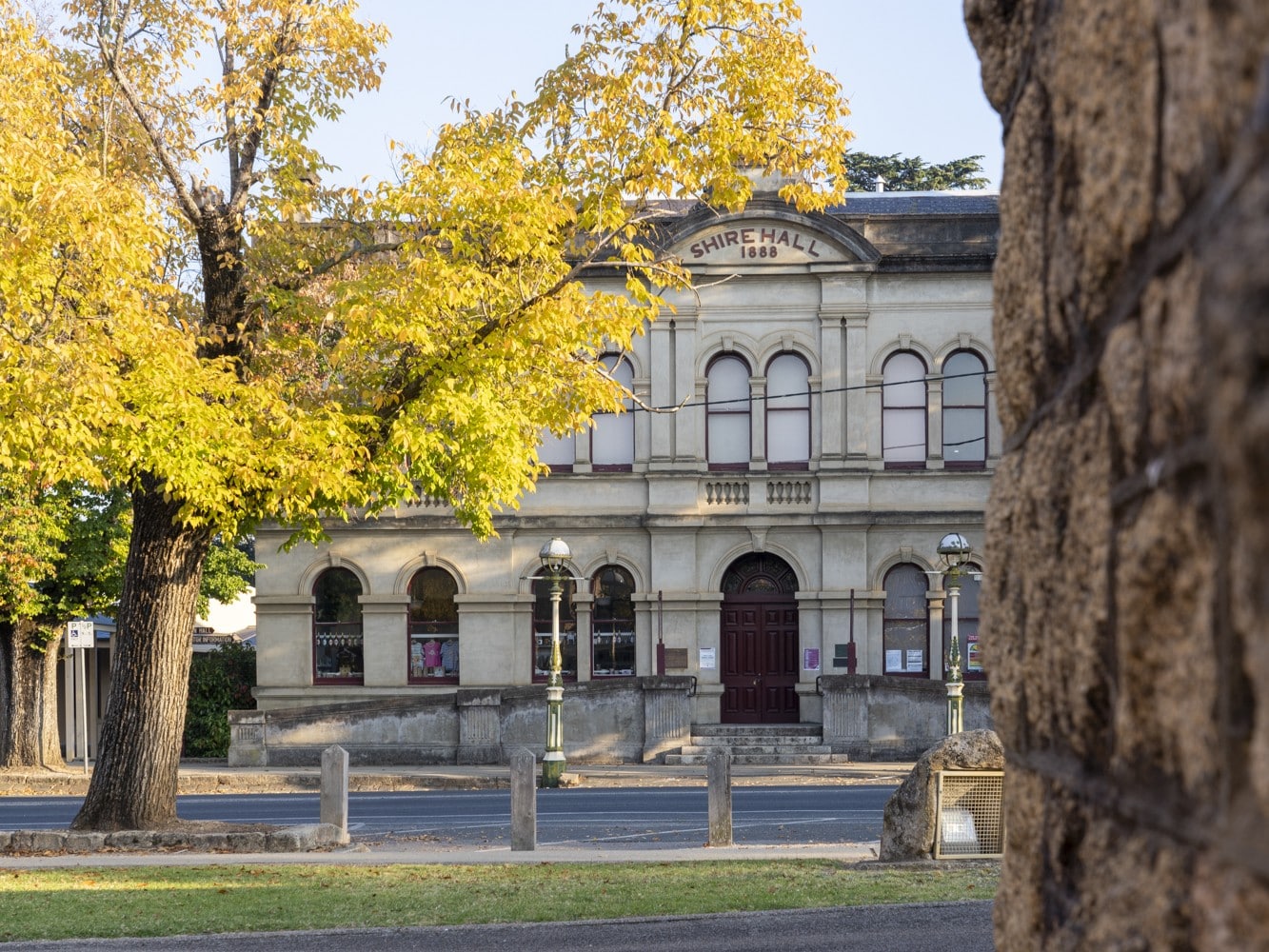beechworth town hall 2024 Jerun Terlaak 4 x 3